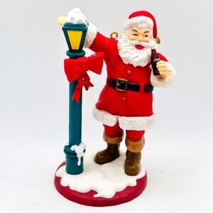 VINTAGE 1993 Coca-Cola Trim-a-Tree Chirstmas Ornament 1955 Santa with Lamp Post